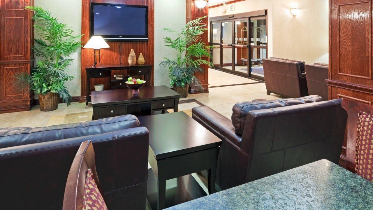 Photo of Livingroom in Duncanville