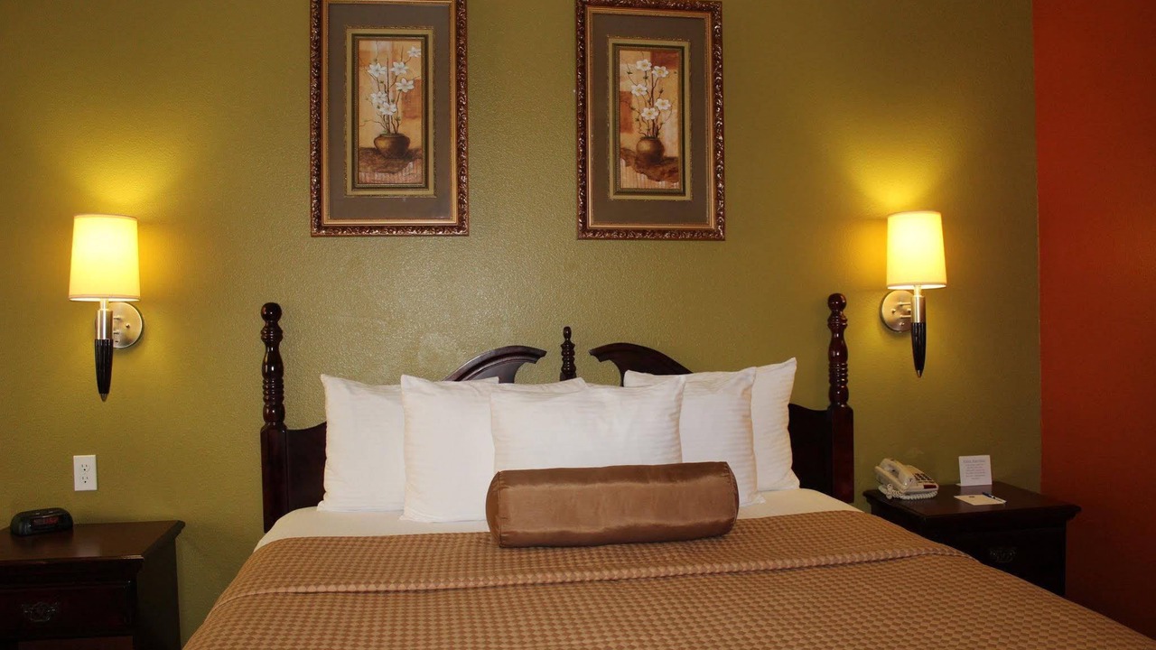 Photo of Bedroom in North Shore