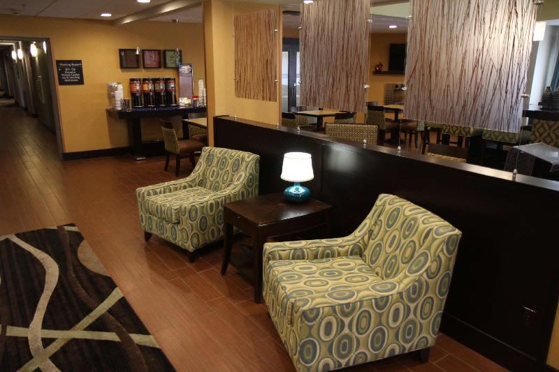 Photo of Livingroom in Greeneville