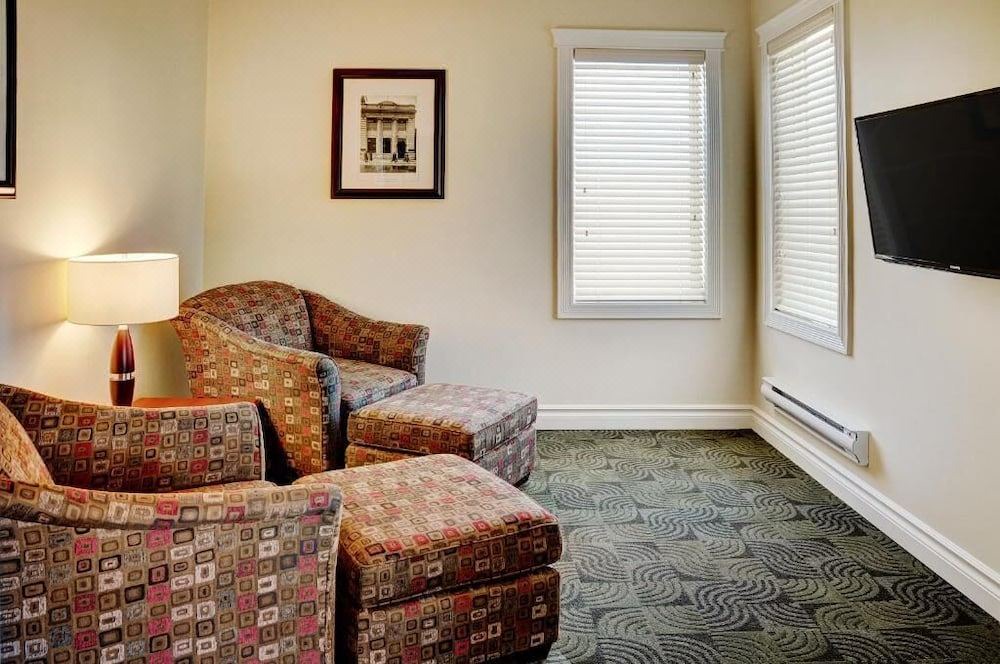 Photo of Livingroom in Northwest Edmonton
