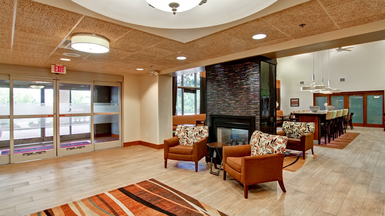 Photo of Livingroom in Leesburg
