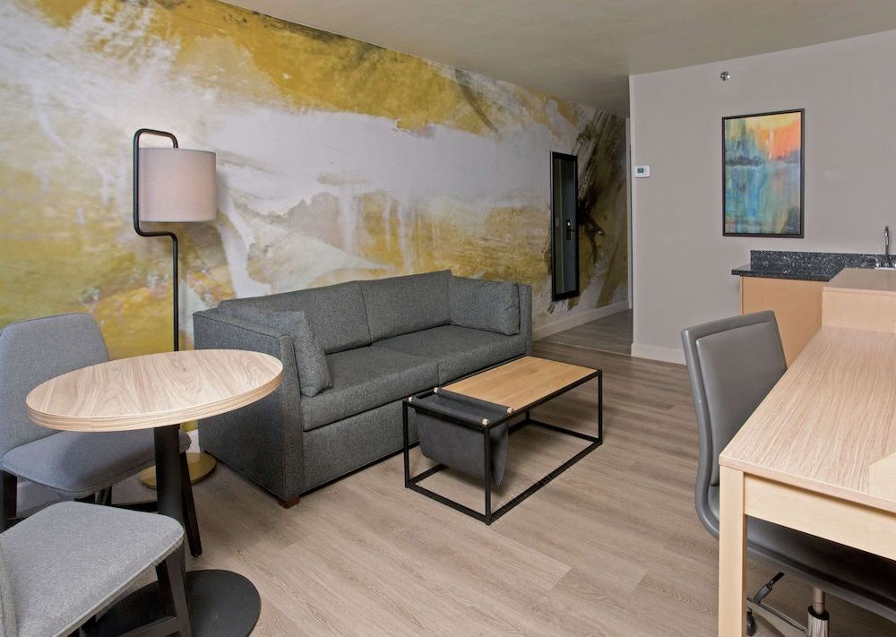 Photo of Livingroom in Chico