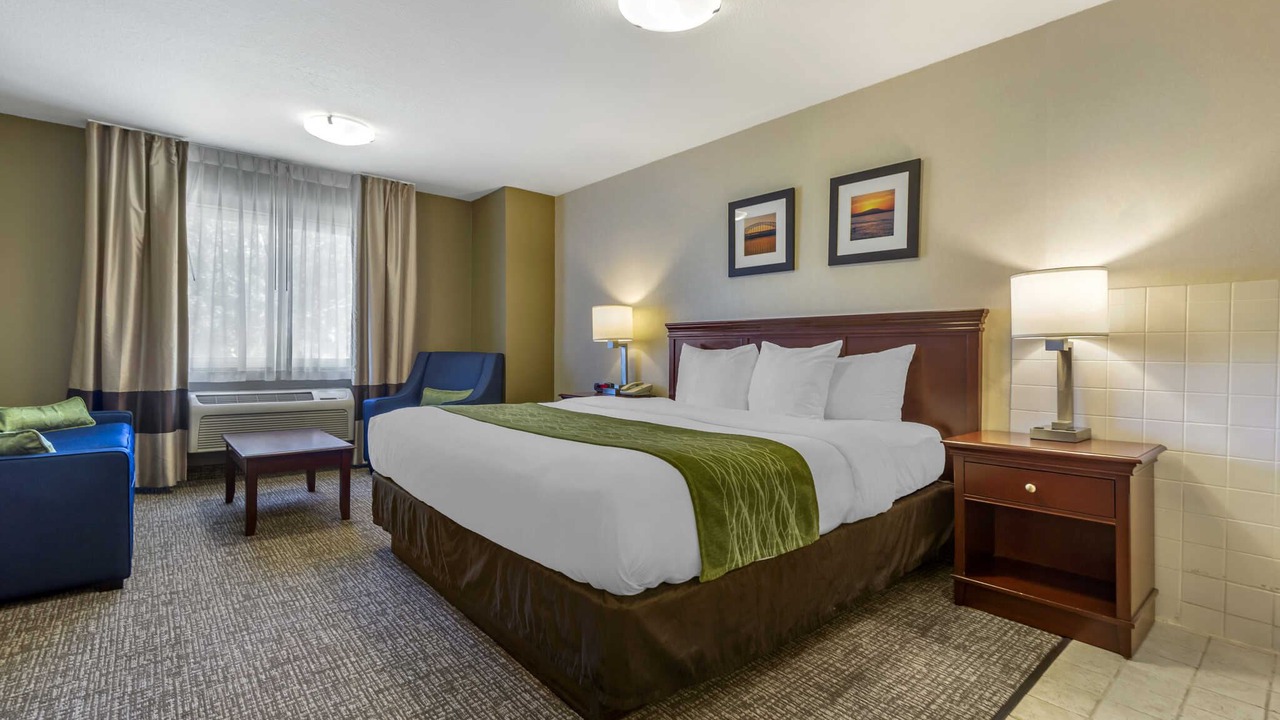 Photo of Bedroom in Tri-Cities