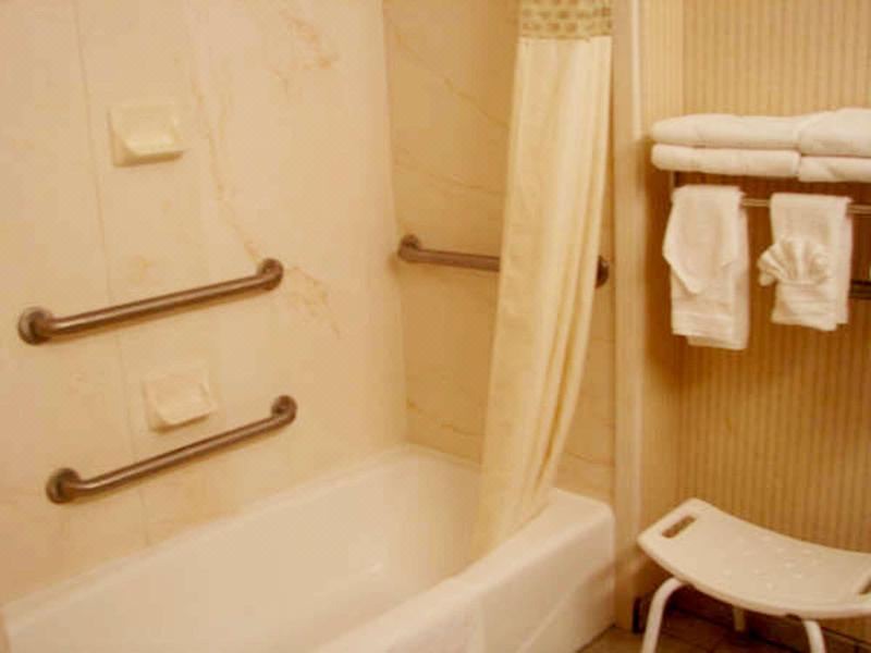 Photo of Bathroom in Scottsbluff