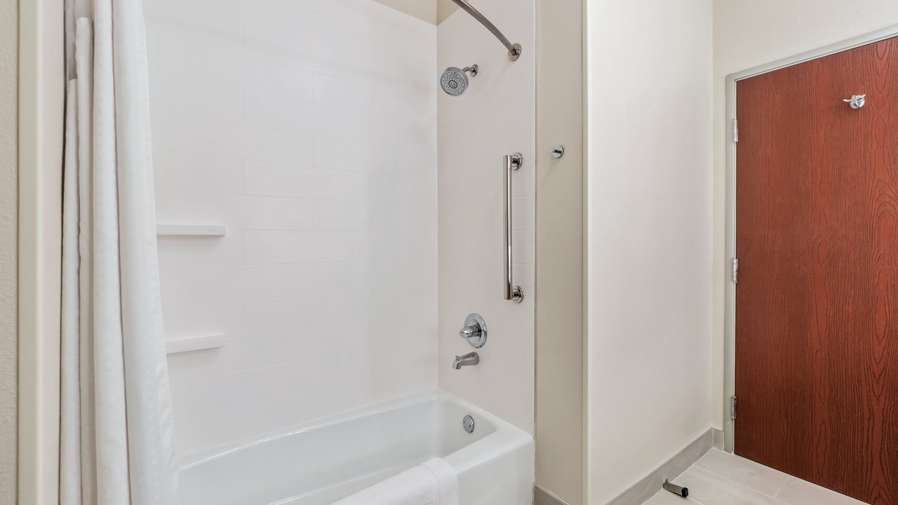 Photo of Bathroom in Van Buren