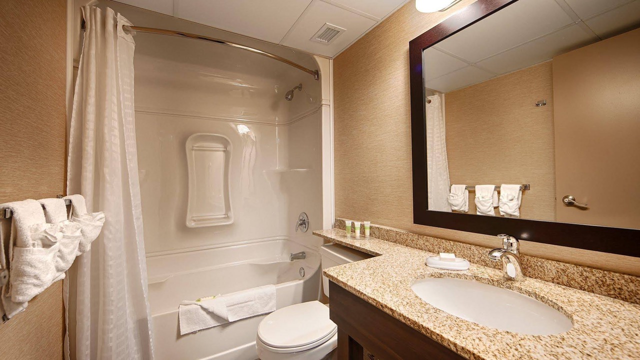 Photo of Bathroom in North Central Edmonton