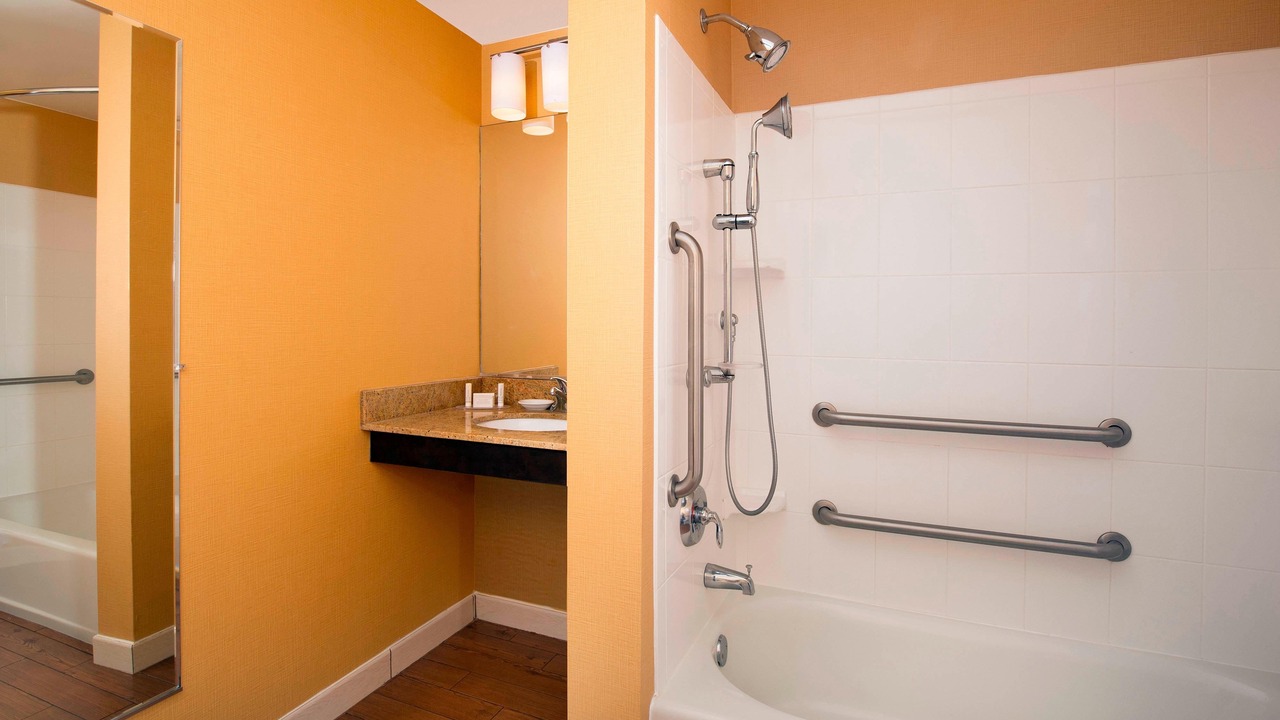Photo of Bathroom in Lexington Park