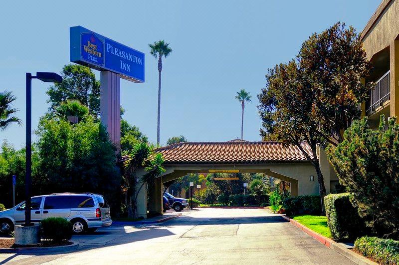 Photo of Buildings in Pleasanton
