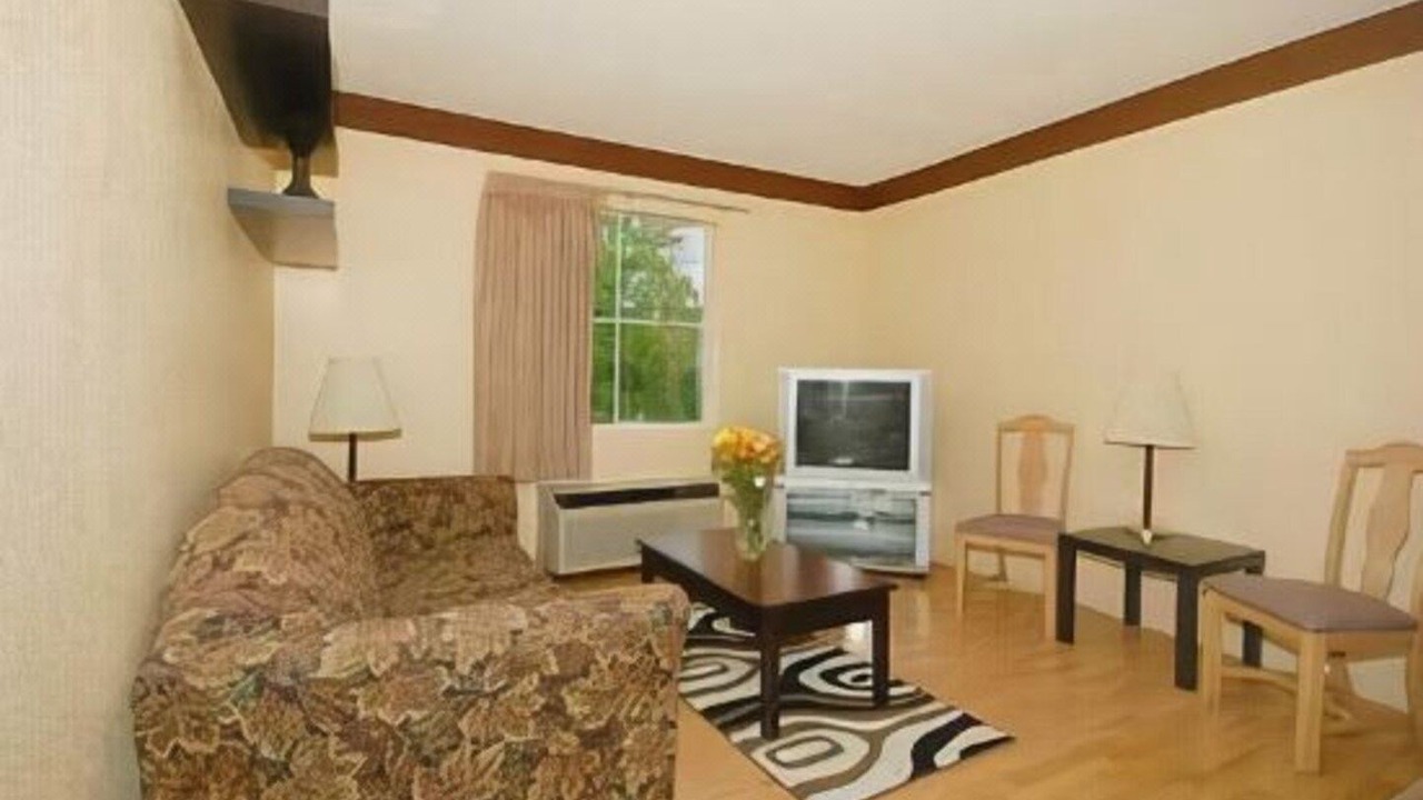 Photo of Livingroom in Macon
