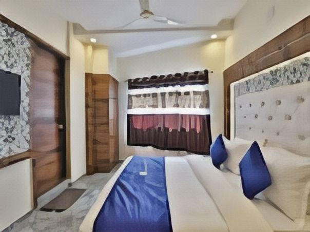 Photo of Bedroom in Navrangpura