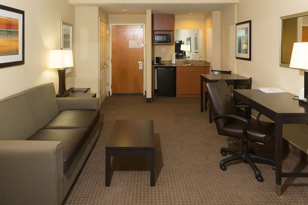 Photo of Livingroom in Northside