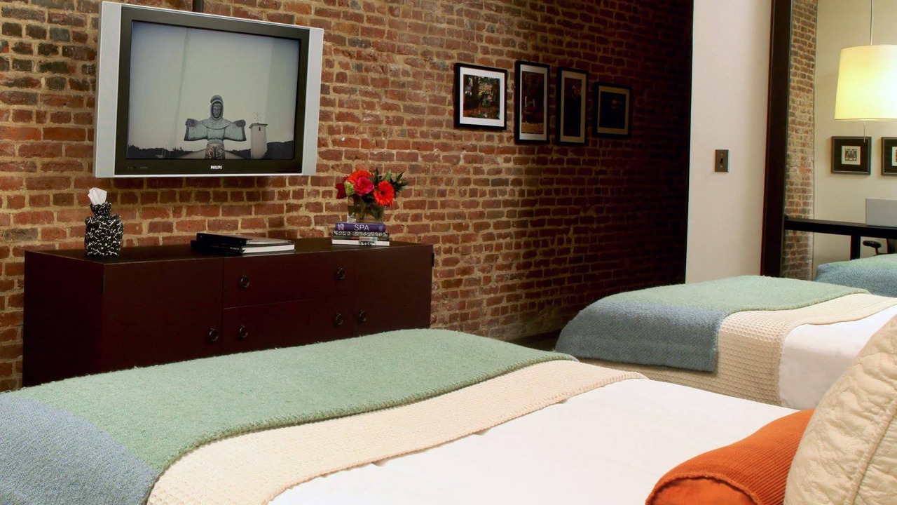 Photo of Bedroom in West Main Historic District