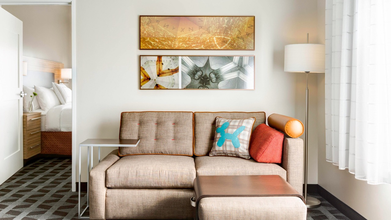 Photo of Livingroom in Downtown Cincinnati