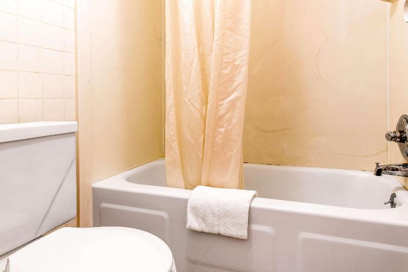 Photo of Bathroom in Findlay