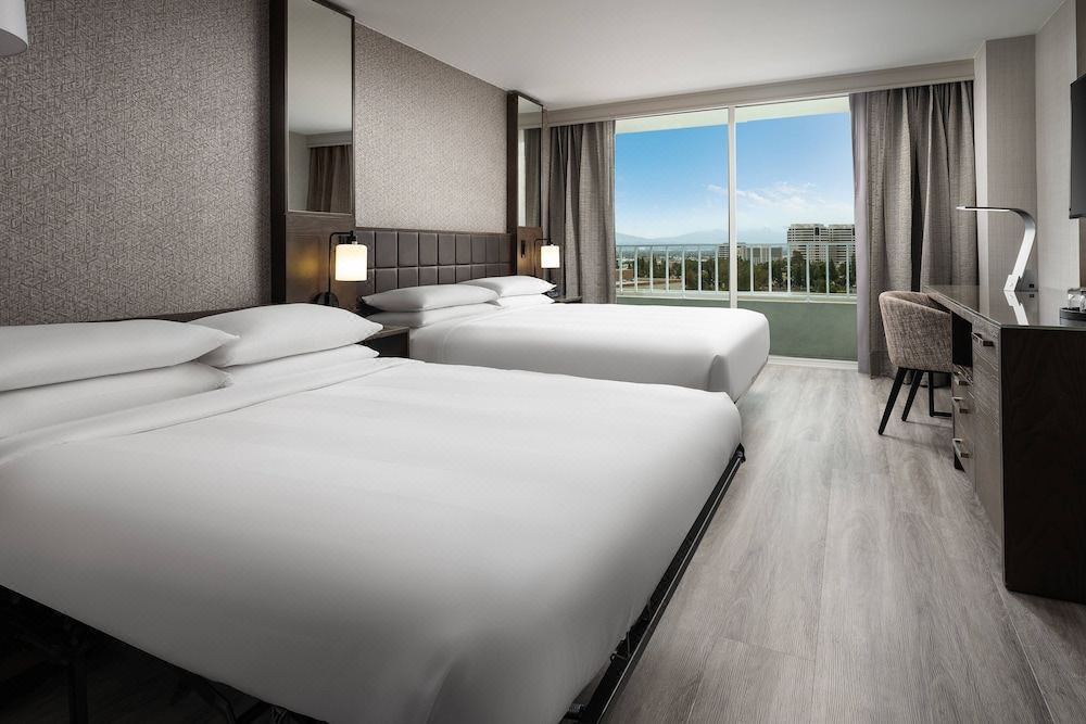 Photo of Bedroom in Warner Center
