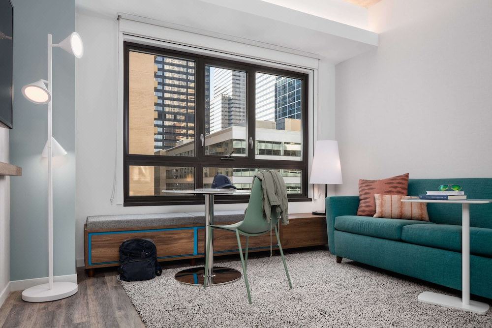 Photo of Livingroom in Center City West