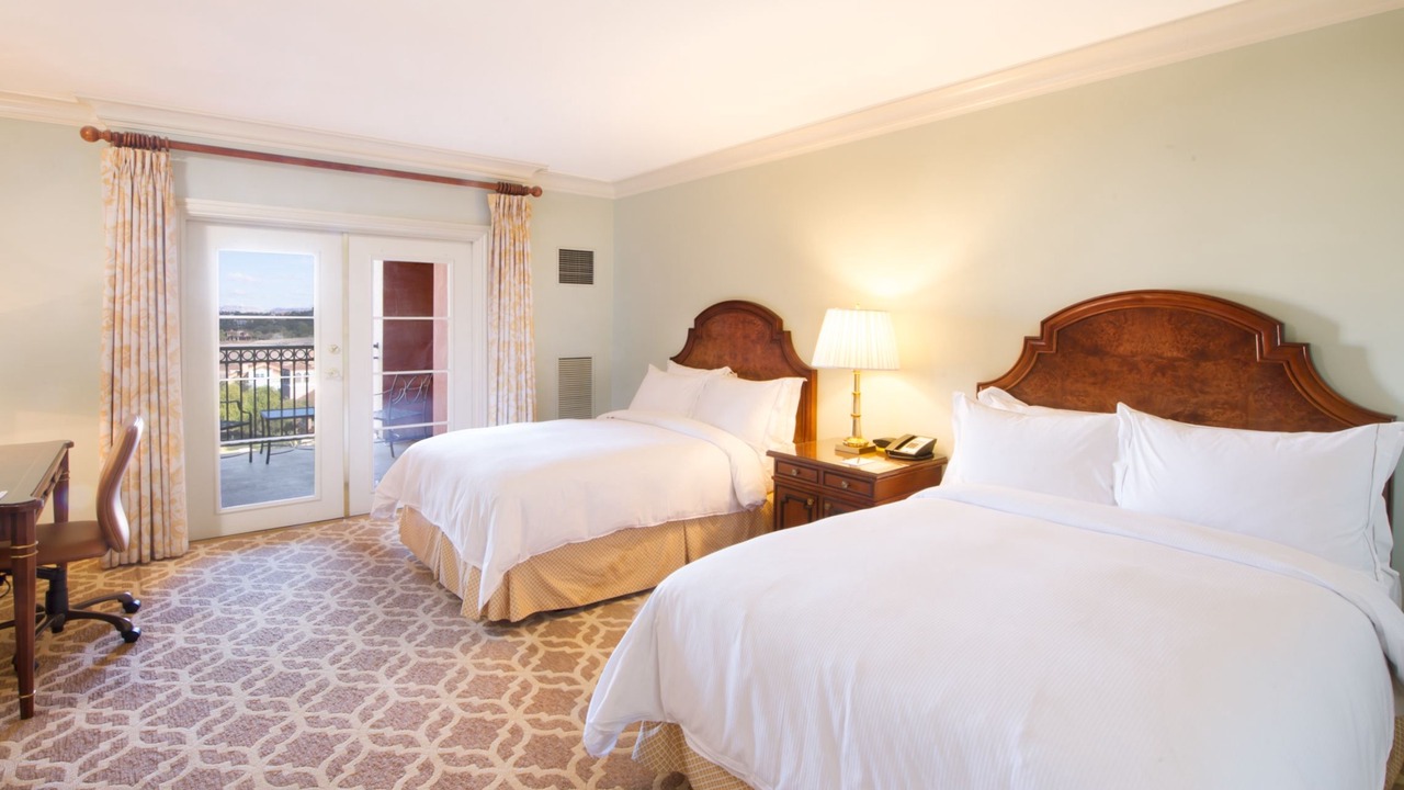 Photo of Bedroom in Lake Las Vegas