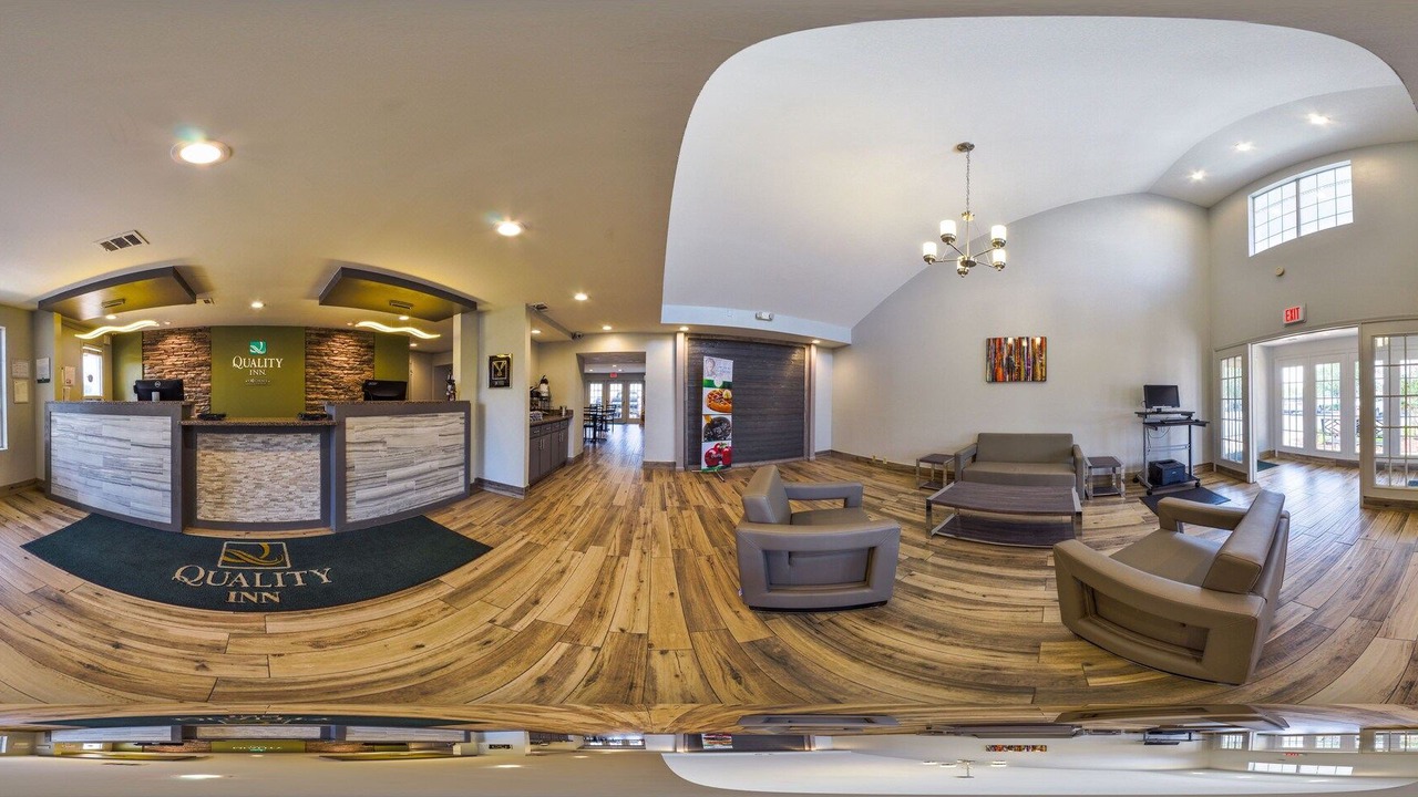 Photo of Livingroom in LaGrange