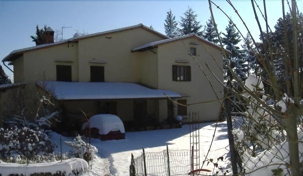 Photo of Buildings in Pratovecchio