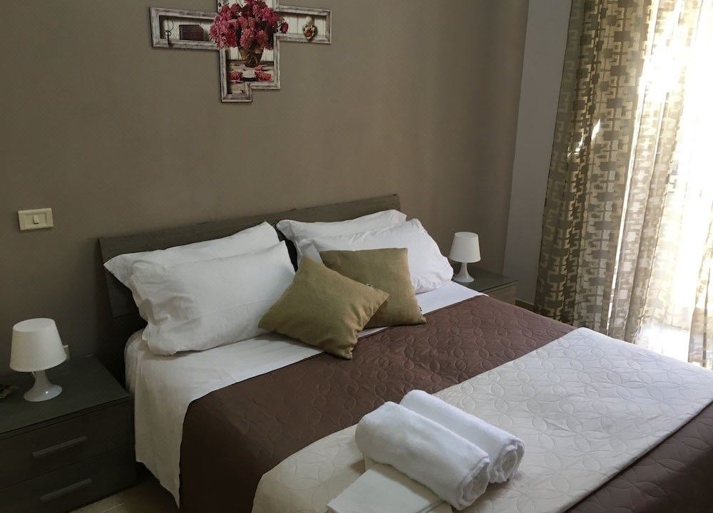 Photo of Bedroom in Naples City Centre