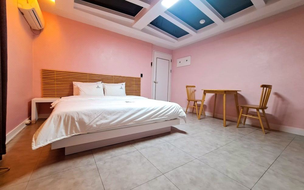 Photo of Bedroom in Ussambang