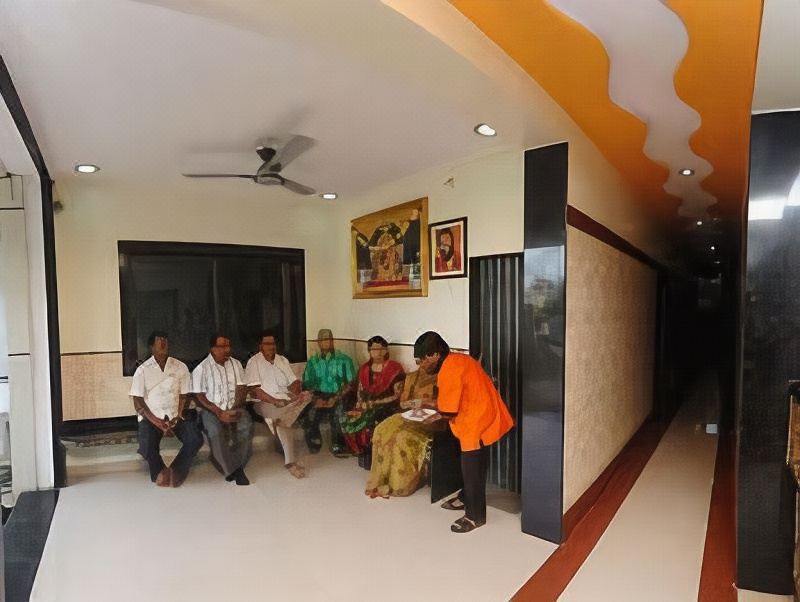 Photo of Livingroom in Shirdi