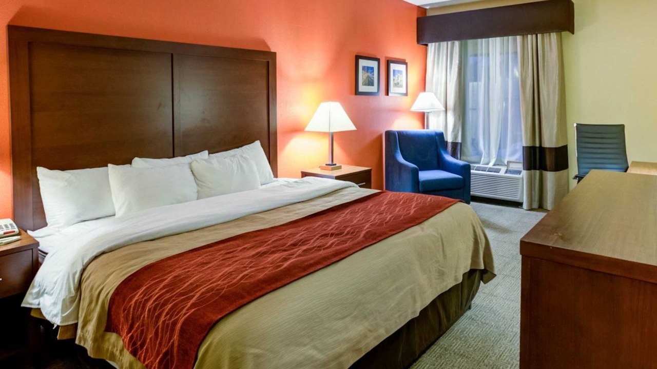 Photo of Bedroom in Lexington