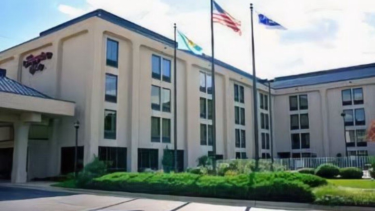 Photo of Buildings in Newark