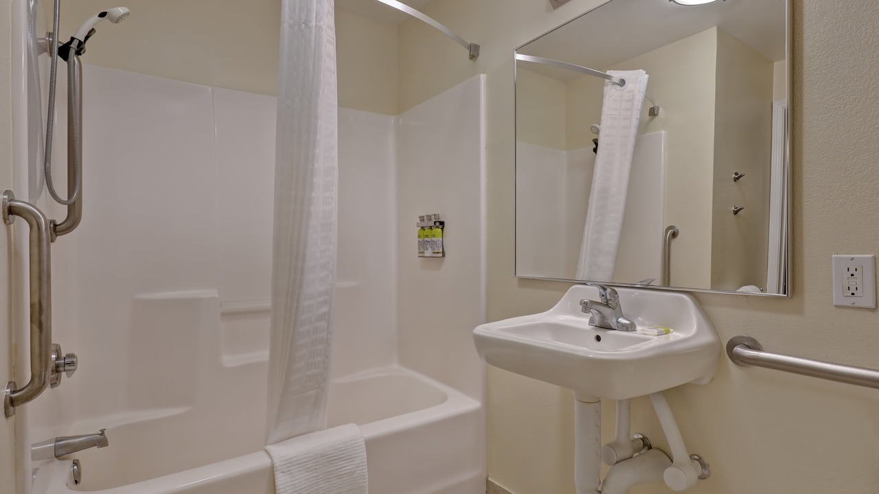 Photo of Bathroom in Greenwood
