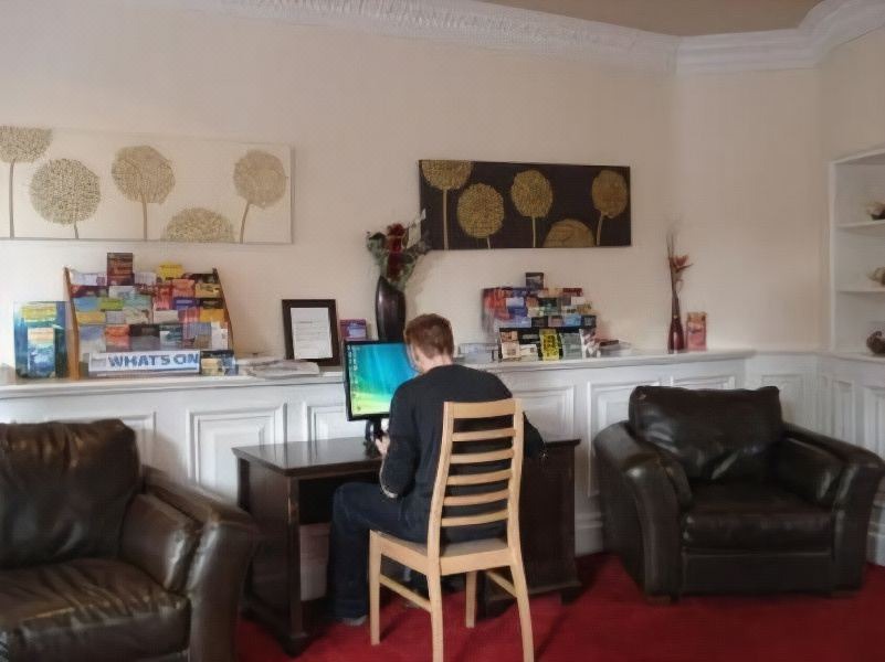 Photo of Livingroom in Glasgow Westend