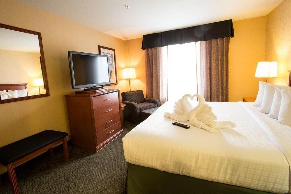 Photo of Bedroom in Fort McMurray