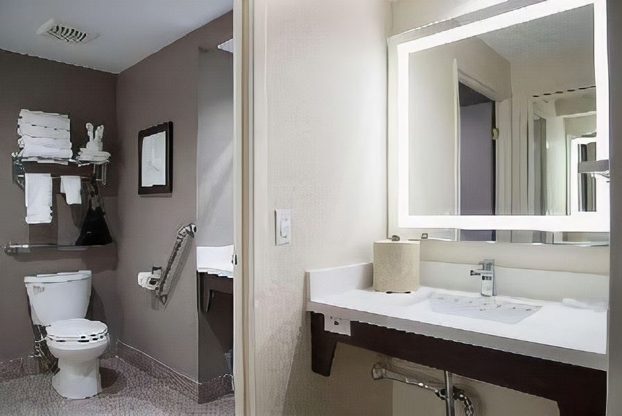 Photo of Bathroom in Scarborough