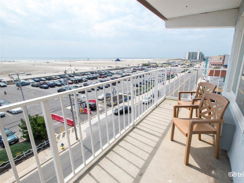 Photo of Patio Balcony in Wildwood