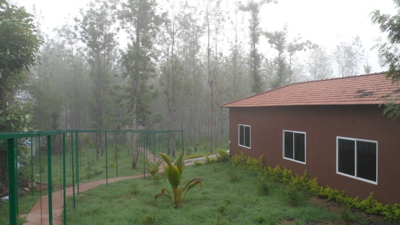 Photo of Buildings in Kushalnagar
