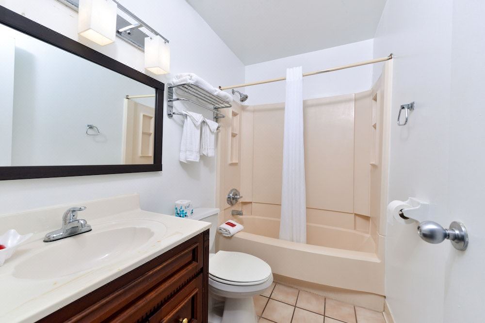 Photo of Bathroom in Northeast Virginia Beach