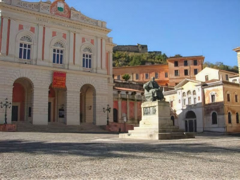 Photo of Buildings in Roges