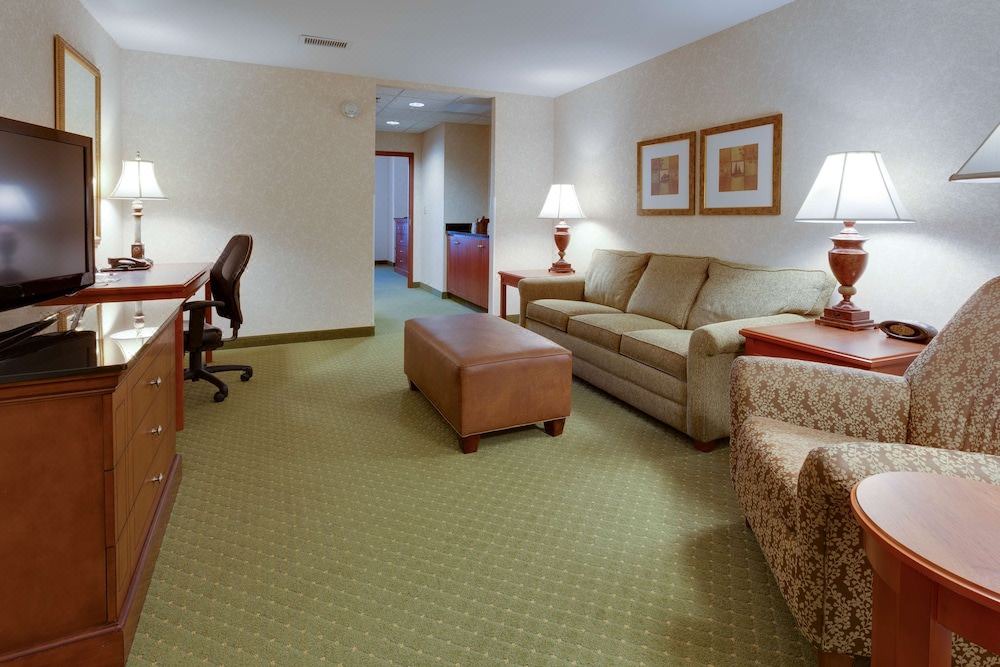 Photo of Livingroom in Blue Springs