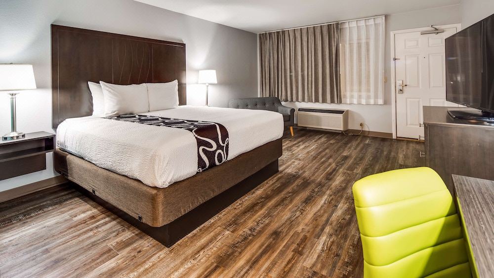 Photo of Bedroom in South Richland