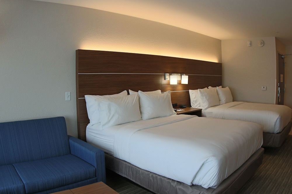 Photo of Bedroom in Livonia