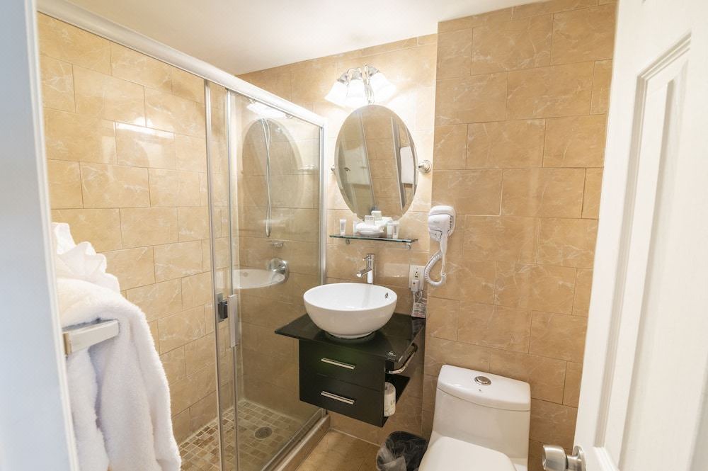 Photo of Bathroom in City Center