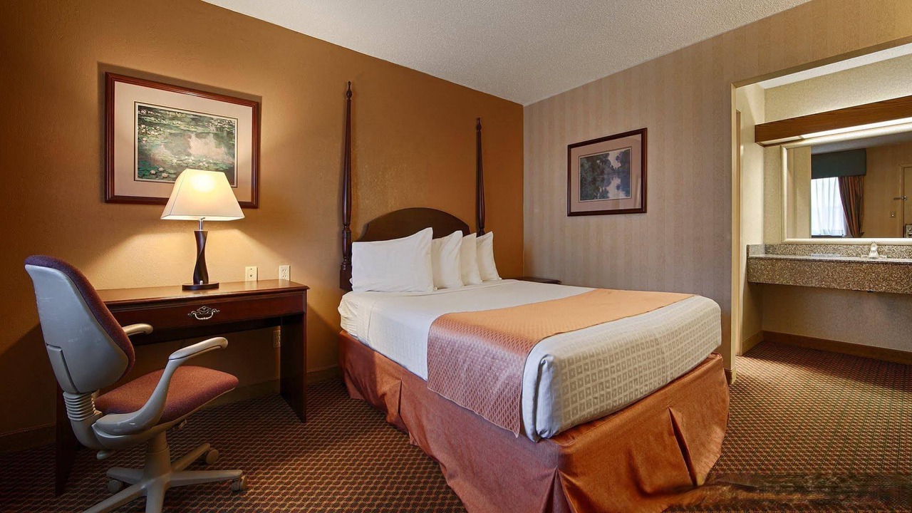 Photo of Bedroom in Jeffersonville - Clarksville