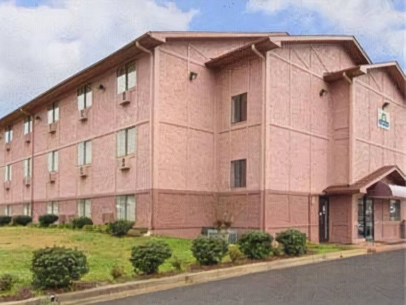 Photo of Buildings in Greenwood