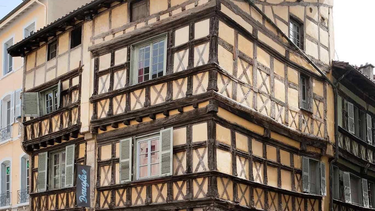 Photo of Buildings in Bourg-en-Bresse