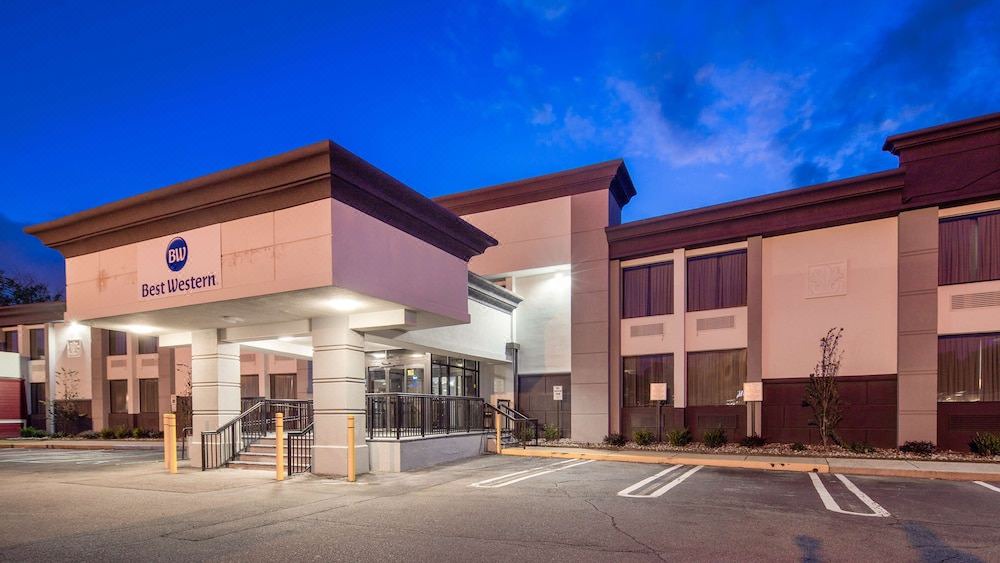 Photo of Buildings in Paramus