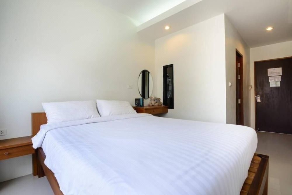 Photo of Bedroom in Chalong