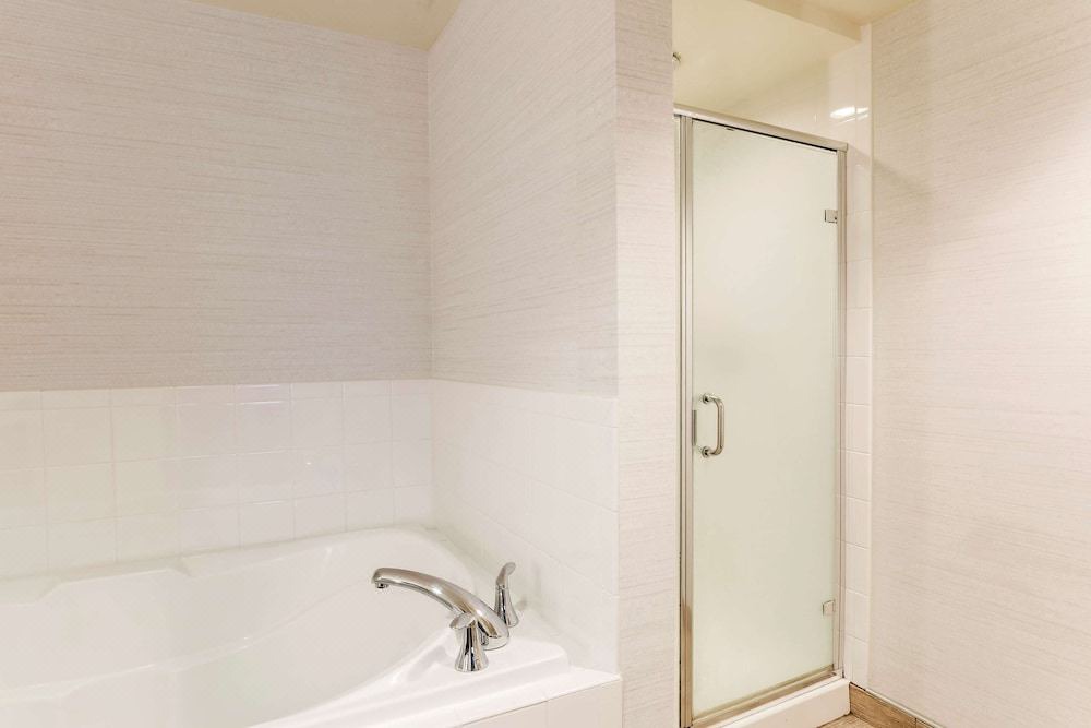 Photo of Bathroom in Reno/Tahoe Airport