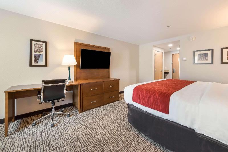 Photo of Bedroom in Grove City