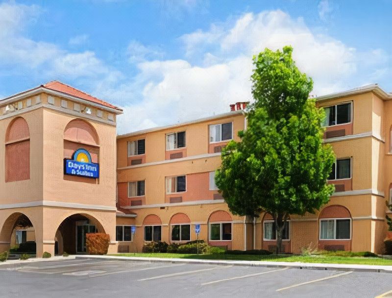 Photo of Buildings in Victory Hills