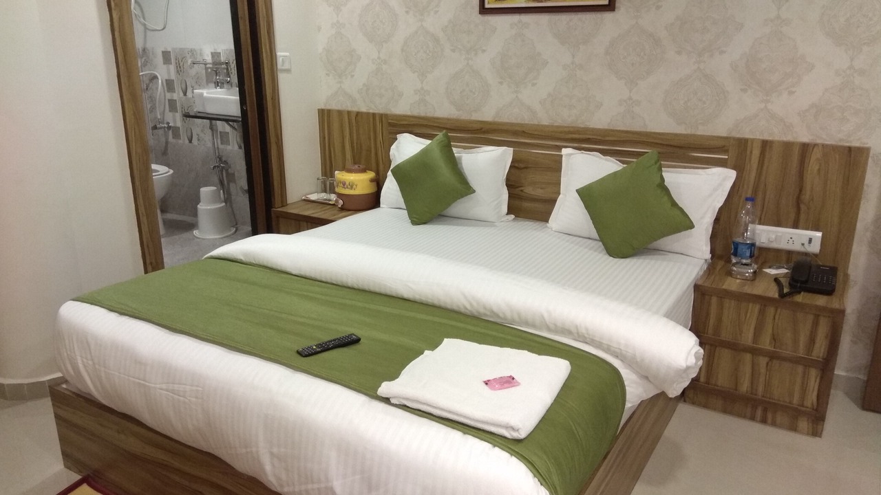 Photo of Bedroom in Navrangpura