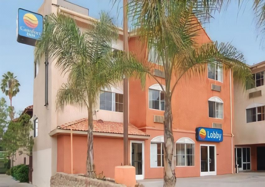 Photo of Buildings in Sunset Junction